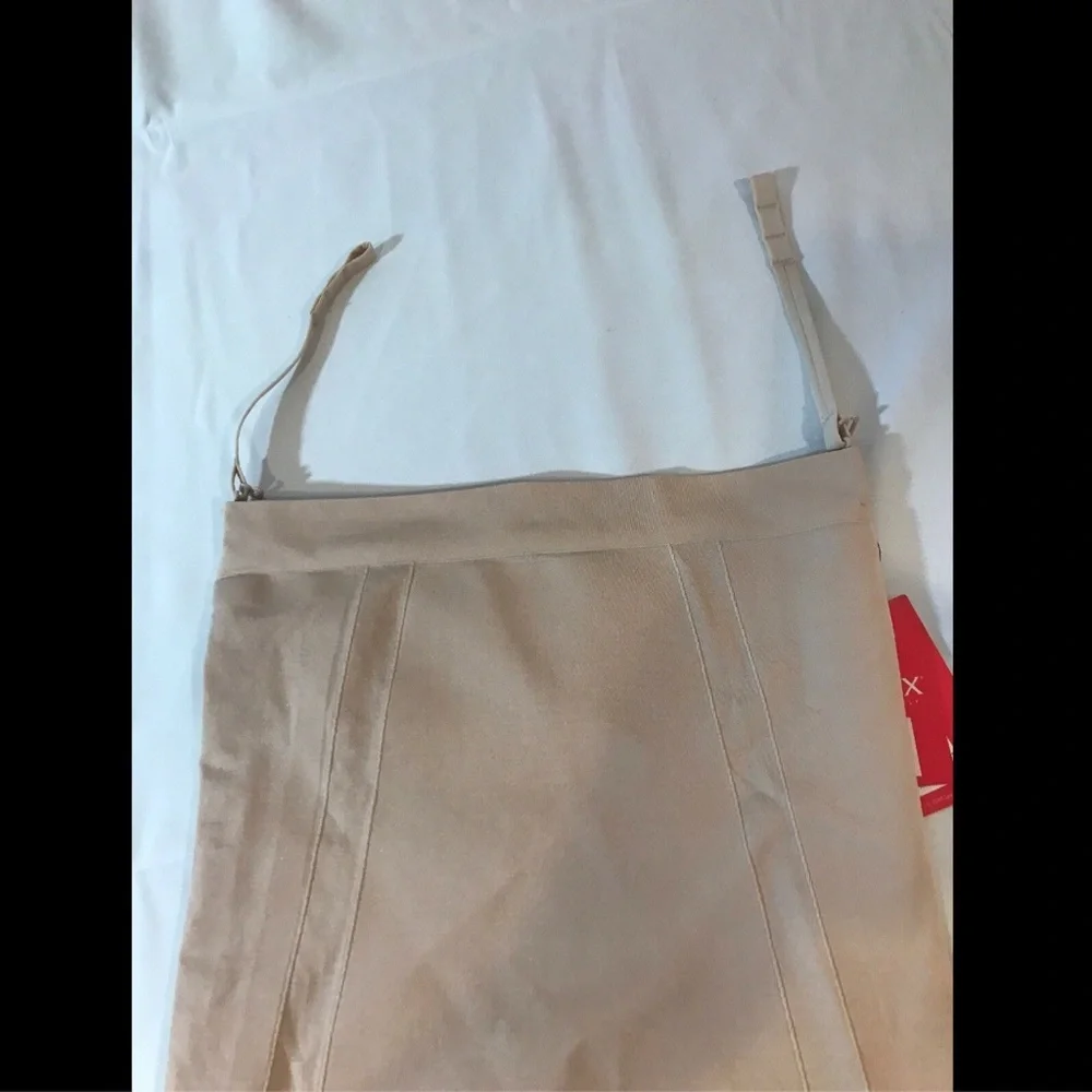 NEW Spanx Oncore High Waist Shaping Briefs in‎ Soft Nude [SZ Small ]